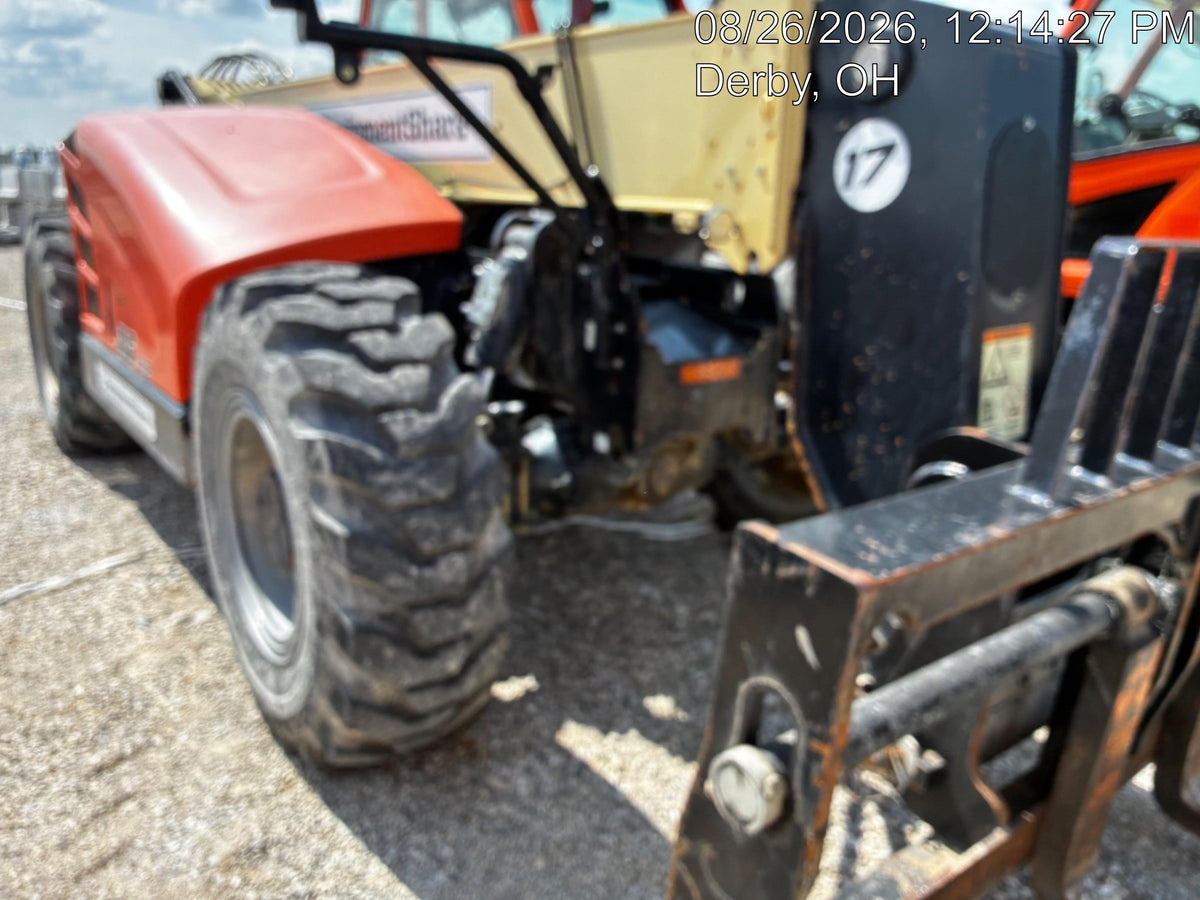 2022 JLG 1732