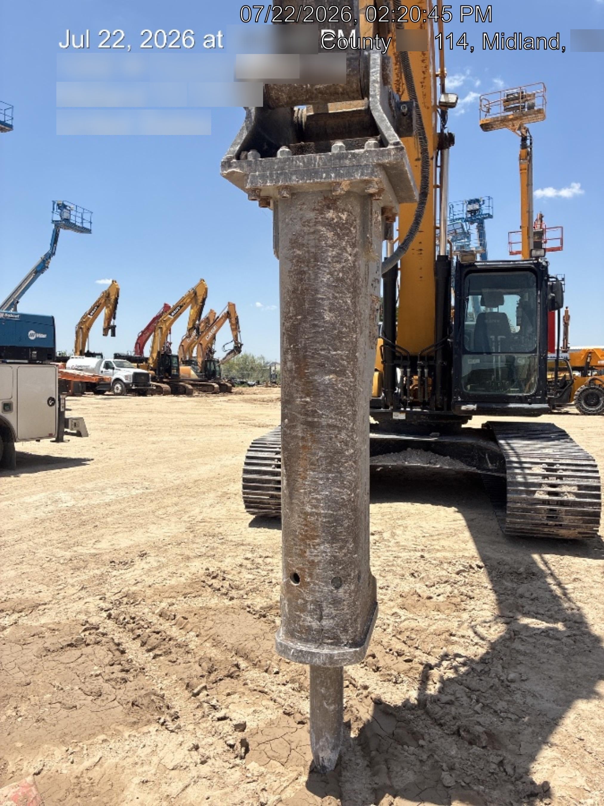 2025 EPIROC EC140T