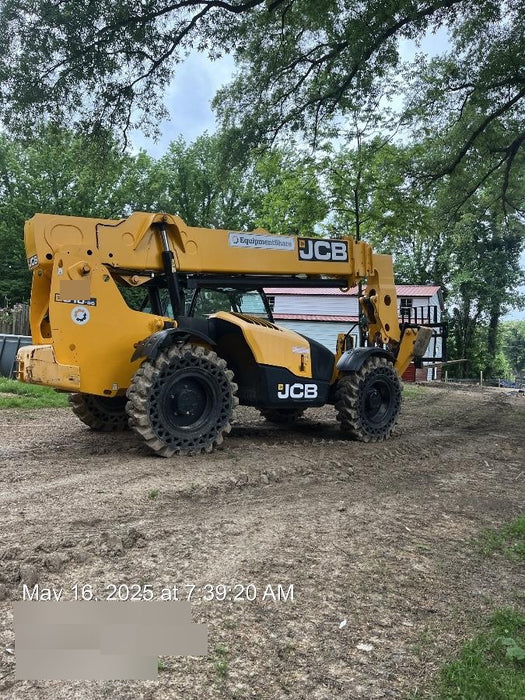2020 JCB 510-56 Cab/Heat/Air, 74 HP, Solid Tires, STD Worklight, Beacon, Aux Hydraulics, Lifting Eye, Back up Alarm w/66" Carriage/60" Forks