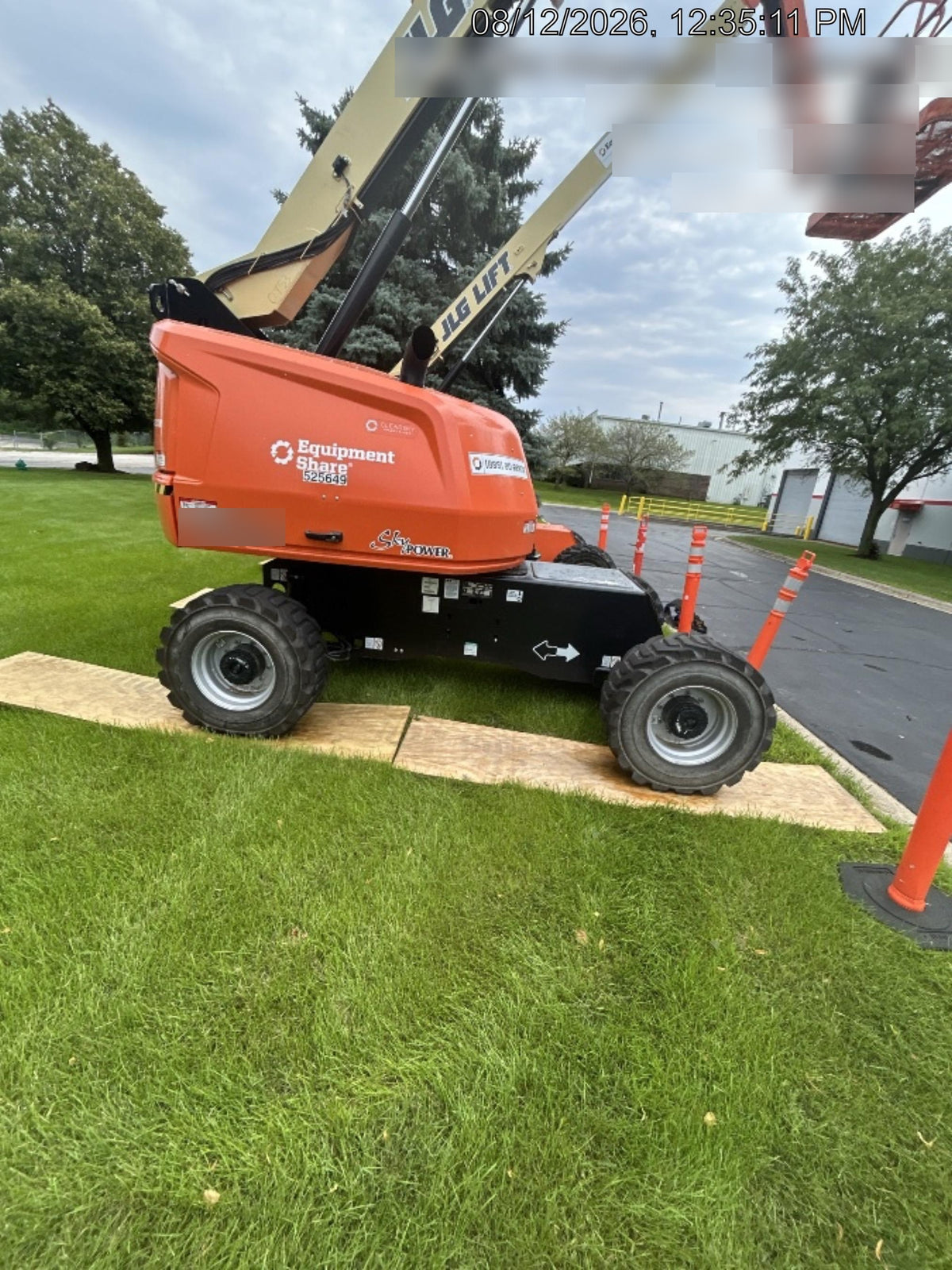 2025 JLG 460SJ