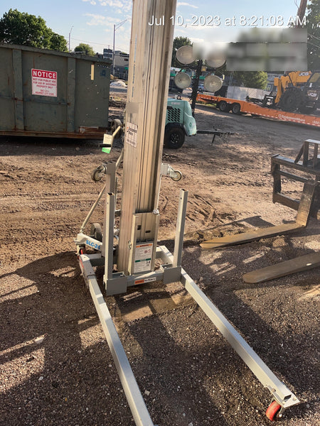2020 GENIE SLC-24