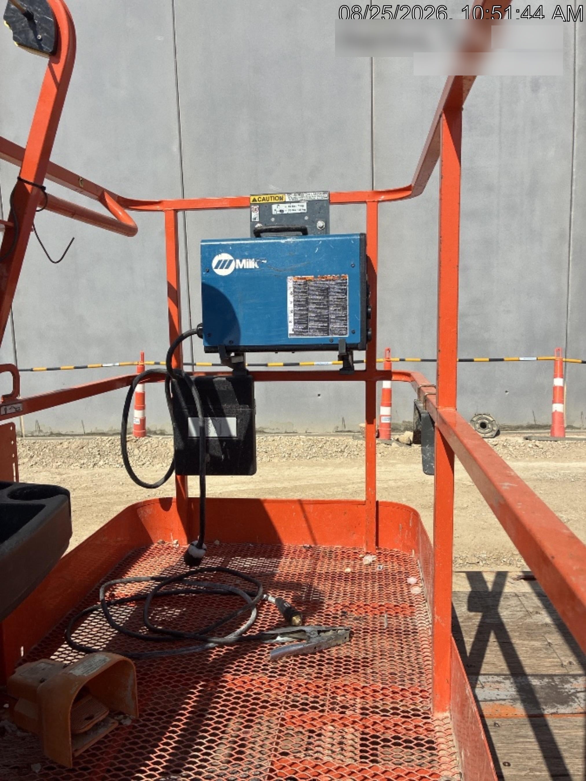 2025 MILLER ELECTRIC CST-282