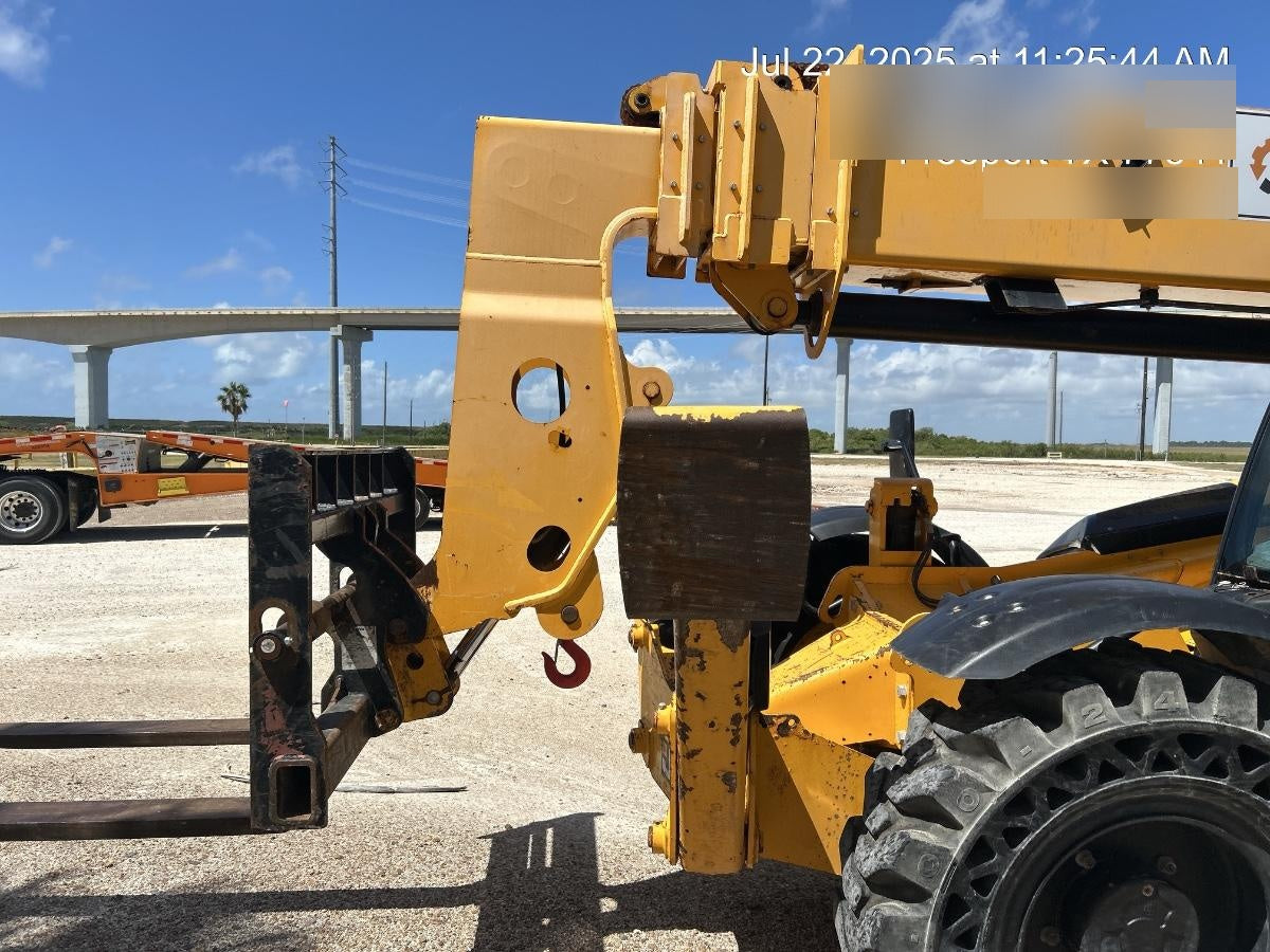 2021 JCB 510-56