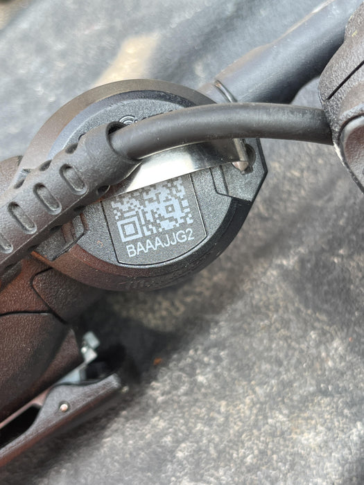 2024 MOTOROLA R7 DISPLAY