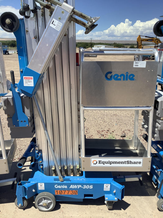 2020 GENIE AWP-30S