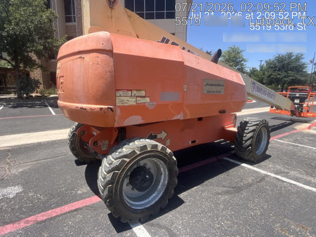 2012 JLG 800S