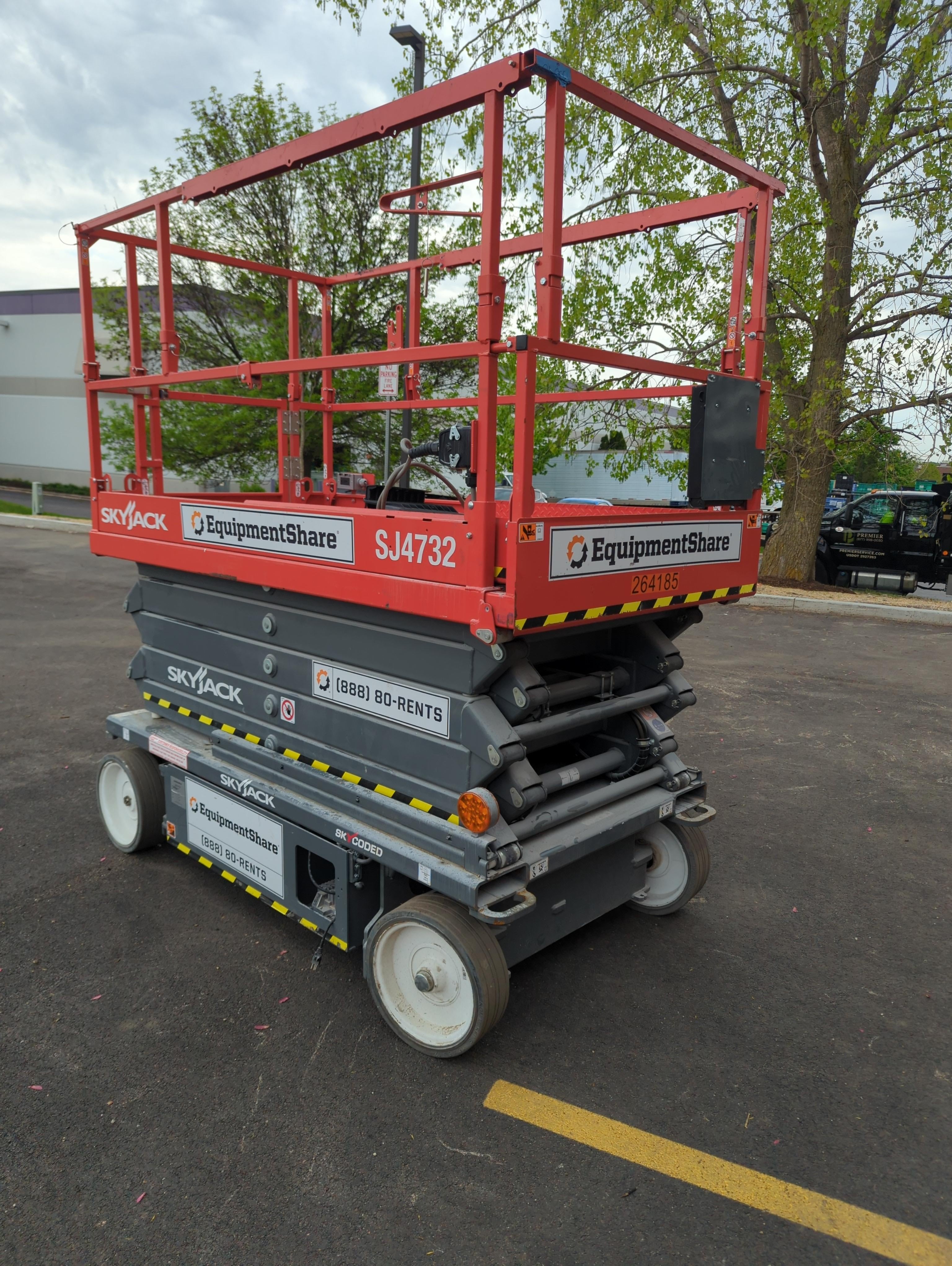 2022 SKYJACK SJ4732