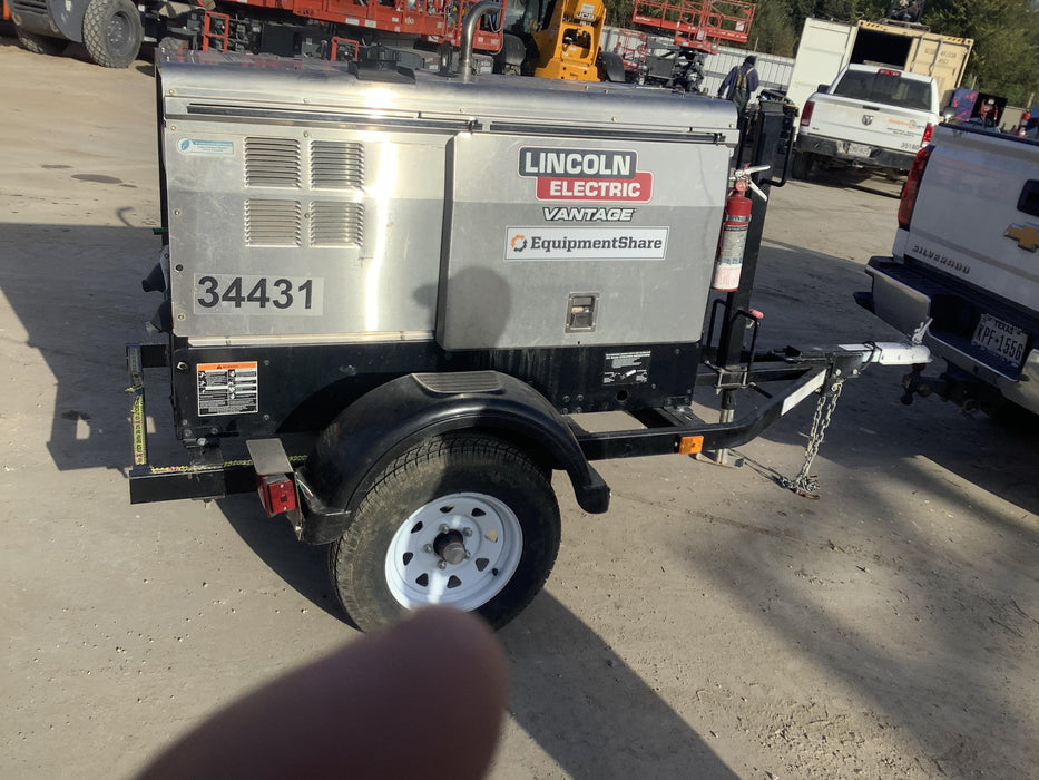 2019 Lincoln Electric Vantage 322 Welder Ready-Pak 3, Two wheel trailer, Fender and Light kit, Cable Rack