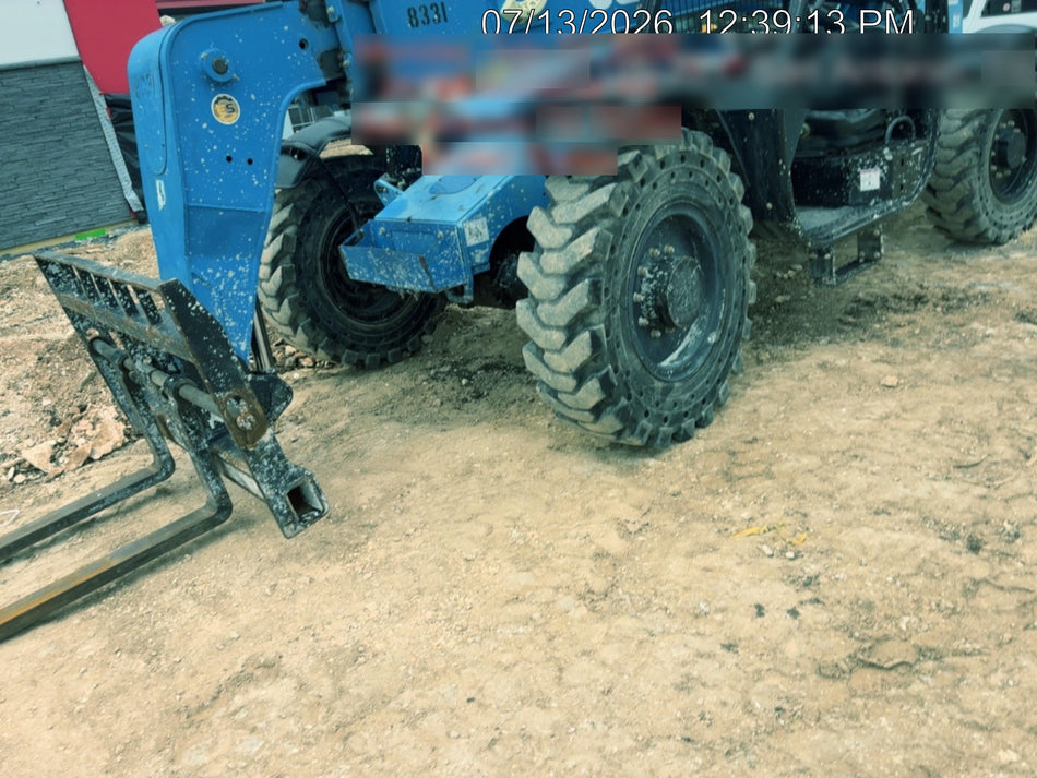 2018 Genie GTH-844 Genie GTH-844D w/Open ROPS, Solid Tires, Work Light/Beacon, 60" Carriage and Forks