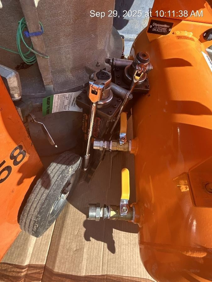 2025 MICHIGAN PNEUMATIC HV-15G-8P-ES-TRACKER