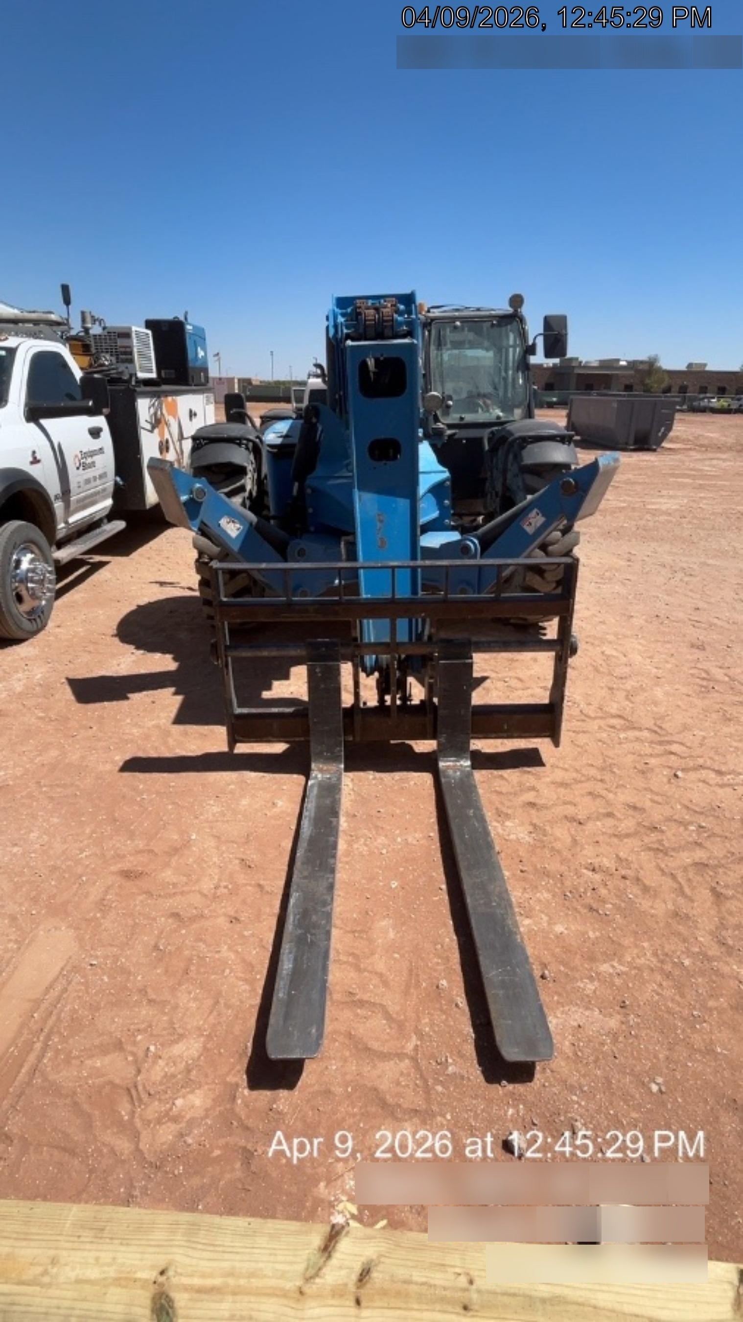 2018 Genie GTH-1056 Genie GTH-1056 w/CAB, Solid Tires, Work Lights, 60" carriage/forks, cab mesh, beacon