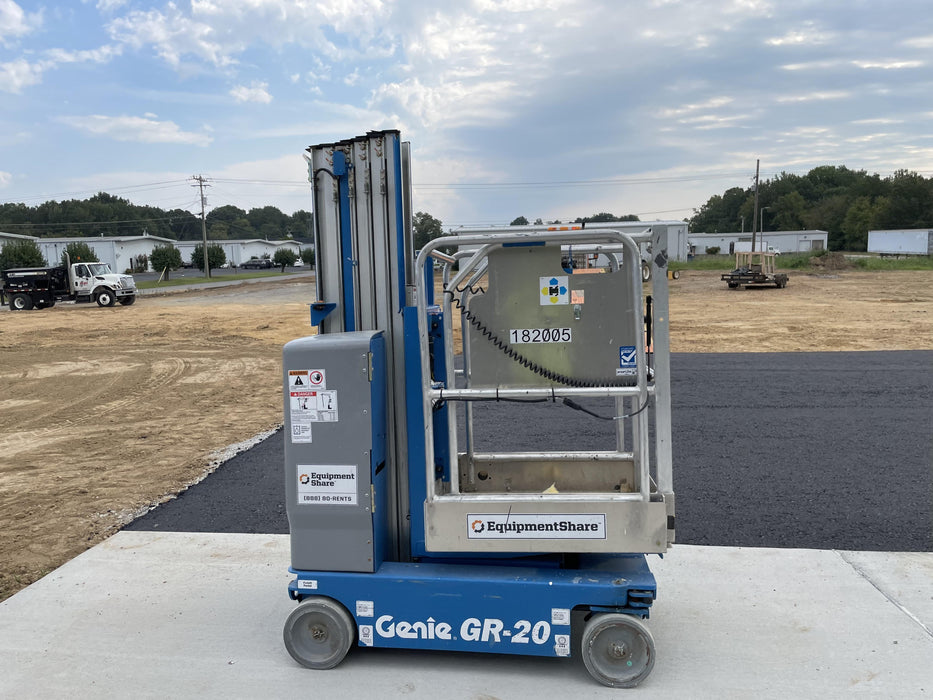 2021 GENIE GR-20