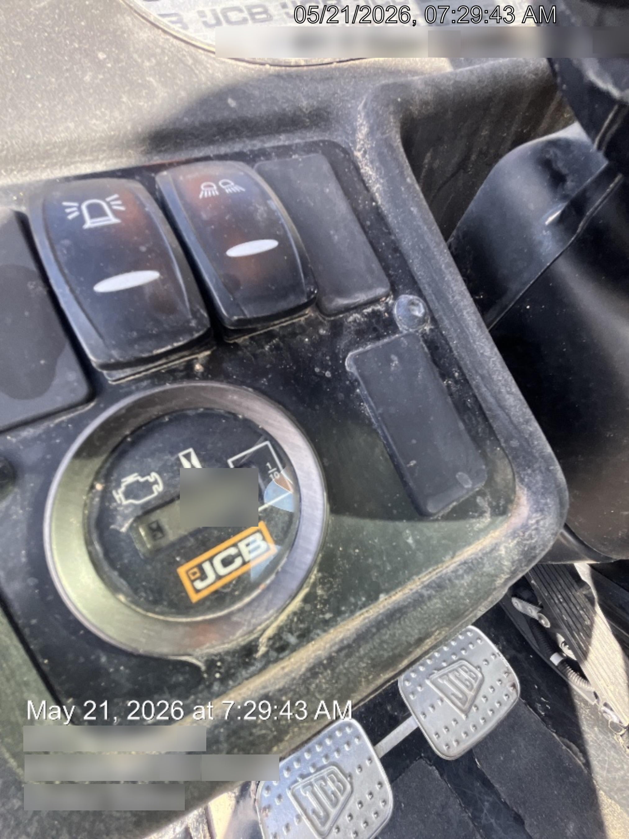 2023 JCB 510-56