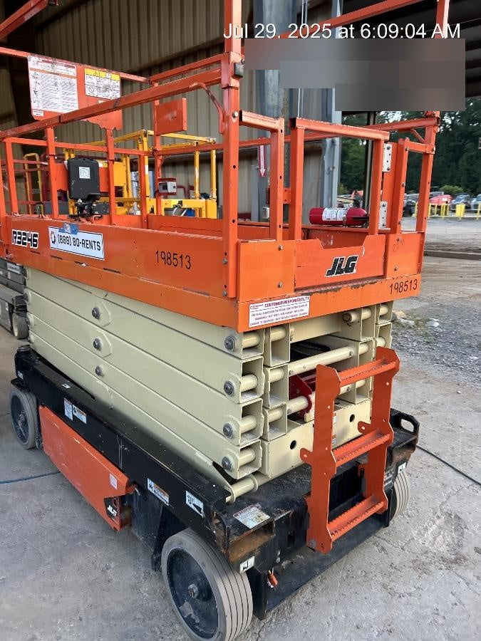 2022 JLG R3246