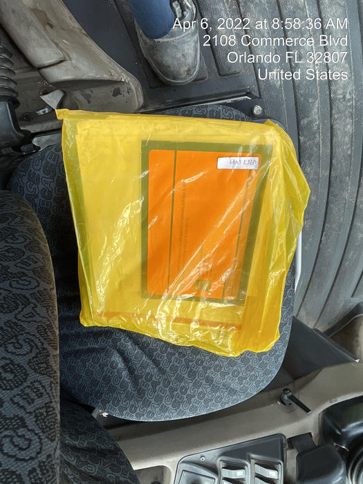 2016 Case 821F CLOSED CAB, JRB 418 STYLE HYD COUPLER