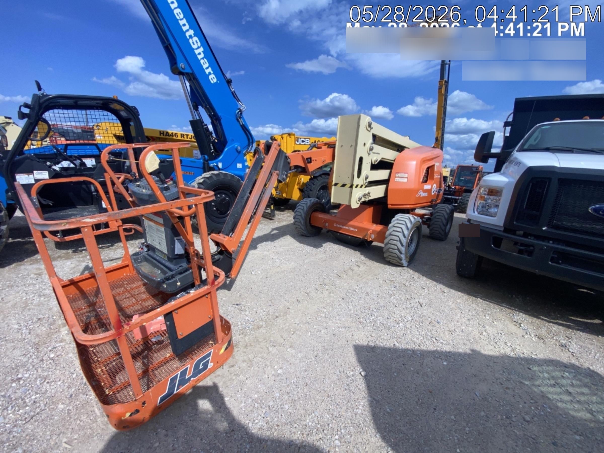 2023 JLG 450AJ