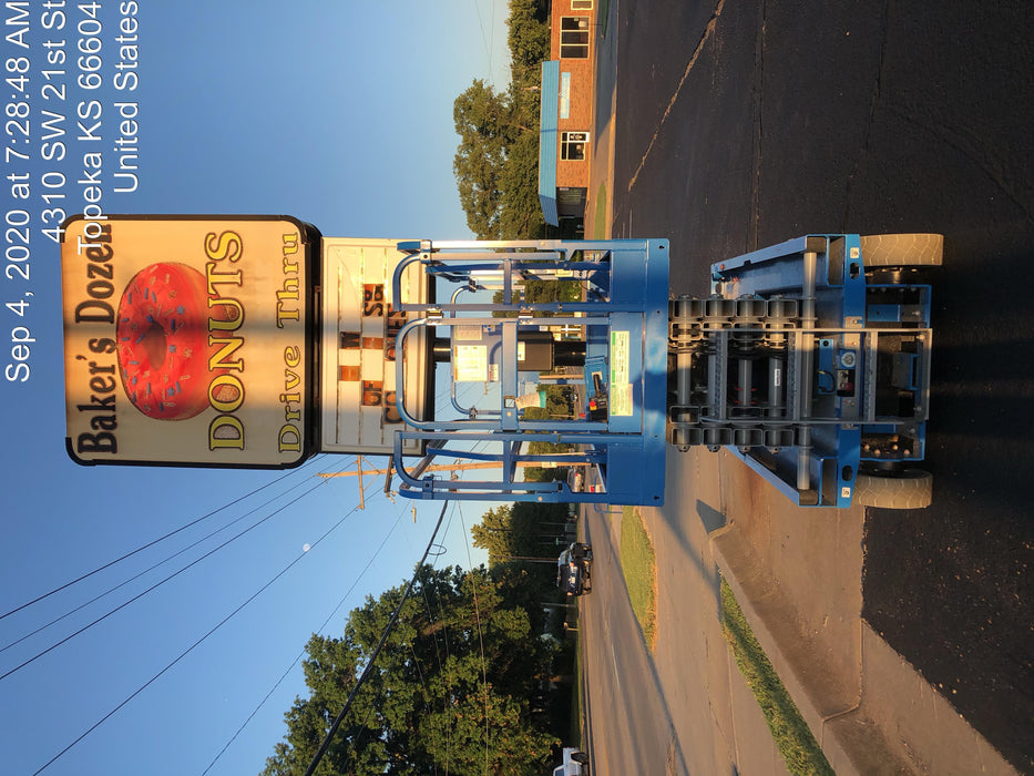 2020 Genie GS-3246 Standard, Folding full height swing gate