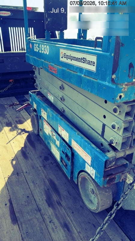 2020 Genie GS-1930 Solid Non Marking Tires, Beacon, Folding rails with half height swing gate