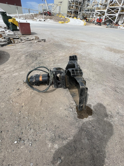 2023 AUGER TORQUE 3300-30