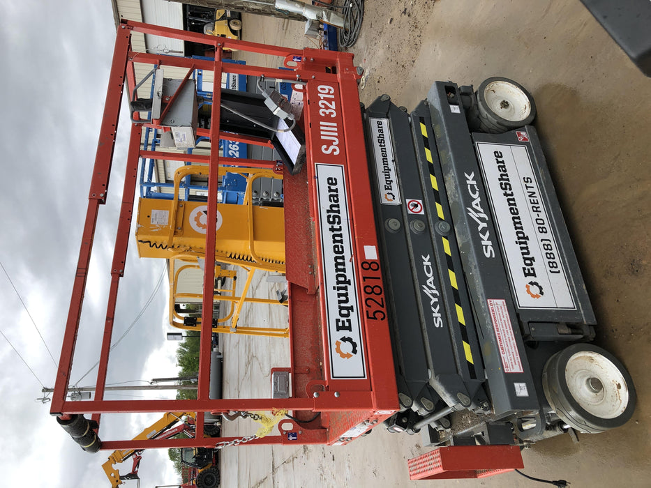 2019 Skyjack SJIII-3219 Standard Options, Trojan Batteries