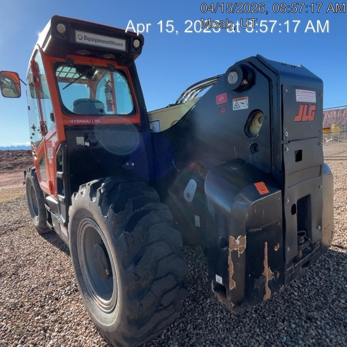 2021 JLG 1732