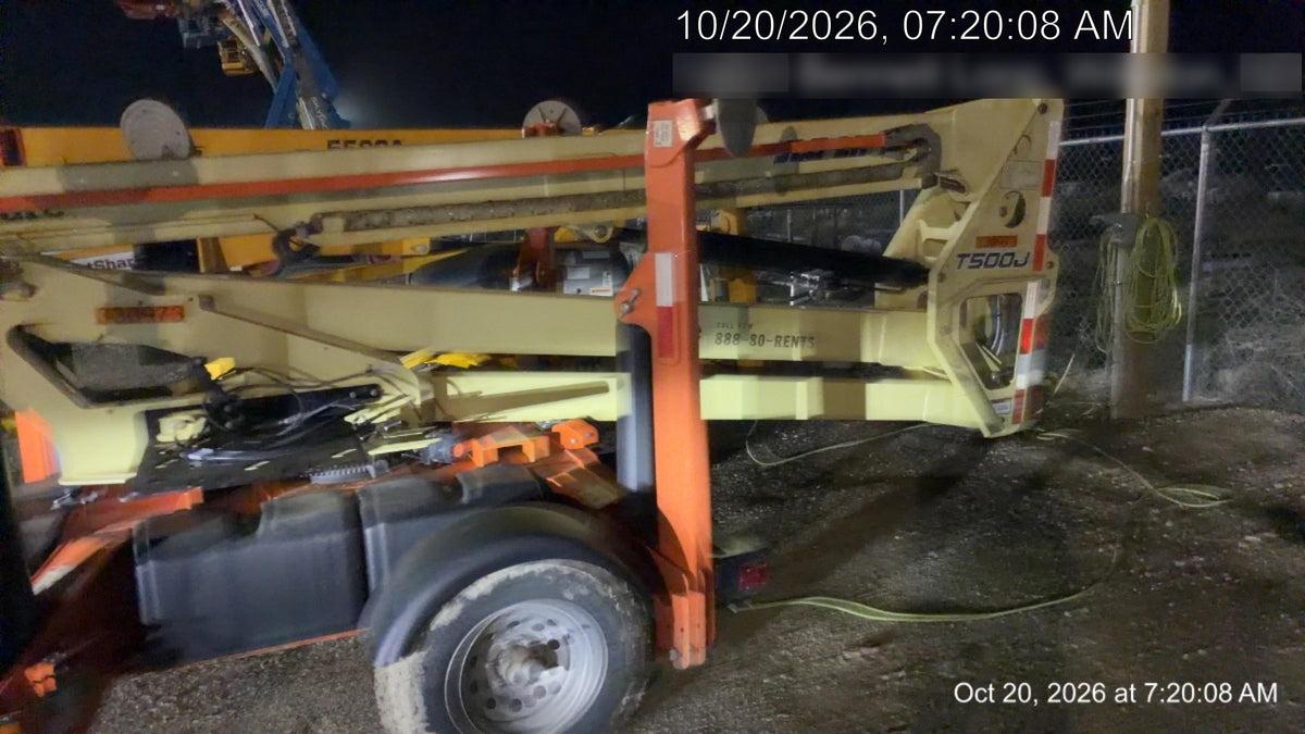 2023 JLG T500J