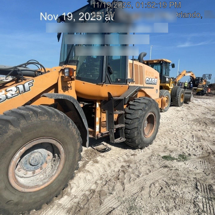 2016 Case 621F CLOSED CAB, JRB 416 STYLE HYD COUPLER