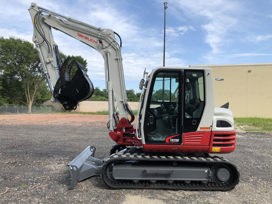 2020 TAKEUCHI TB290C