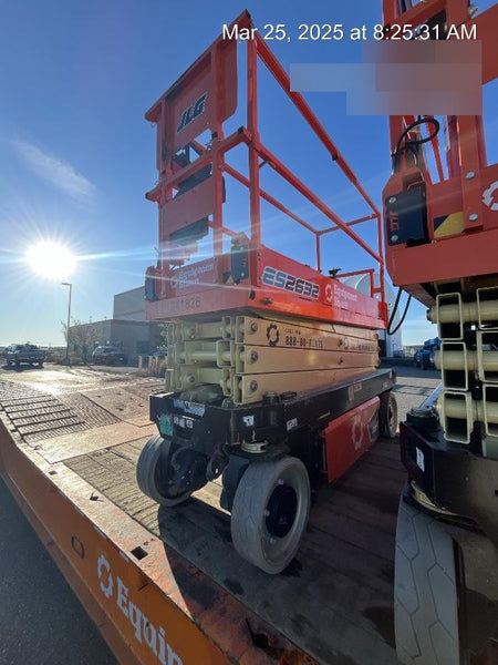 2022 JLG ES2632