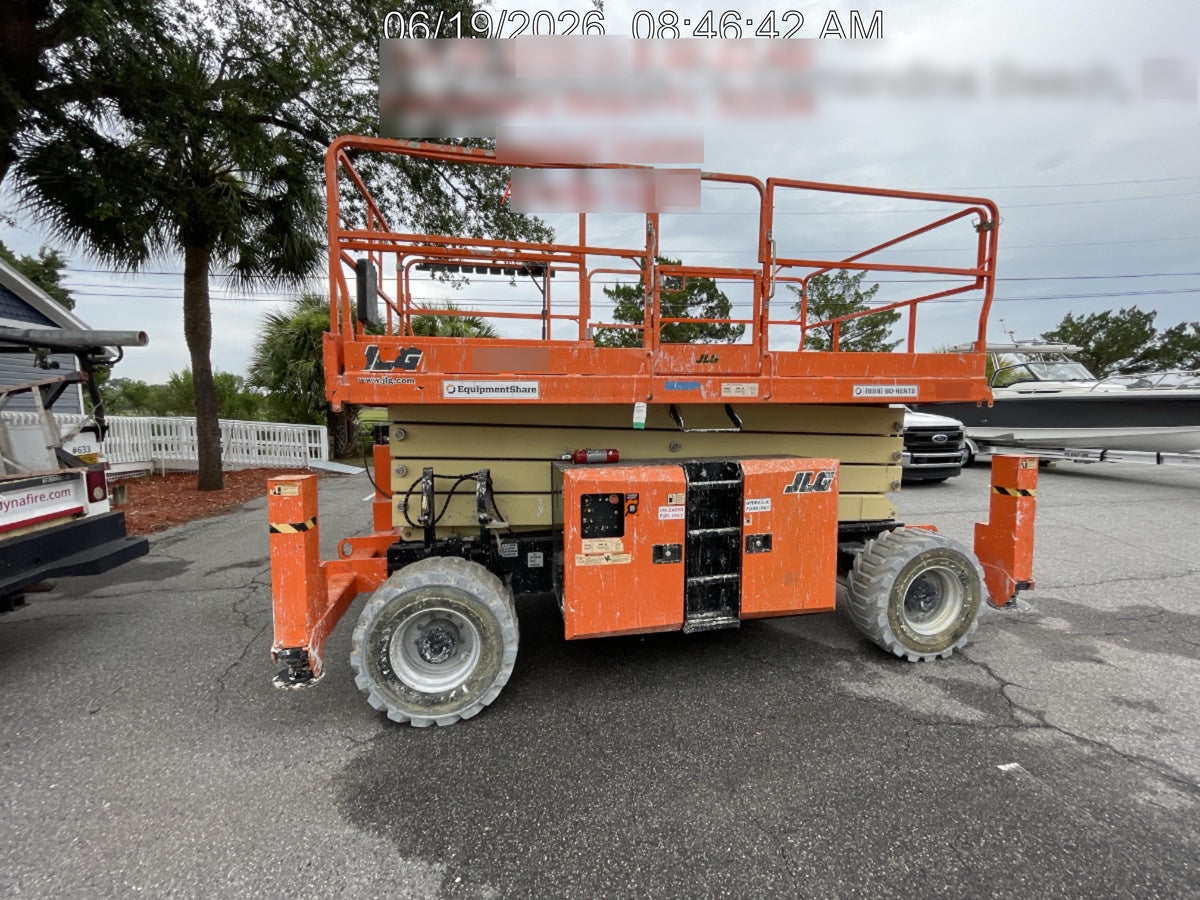 2019 JLG 430LRT