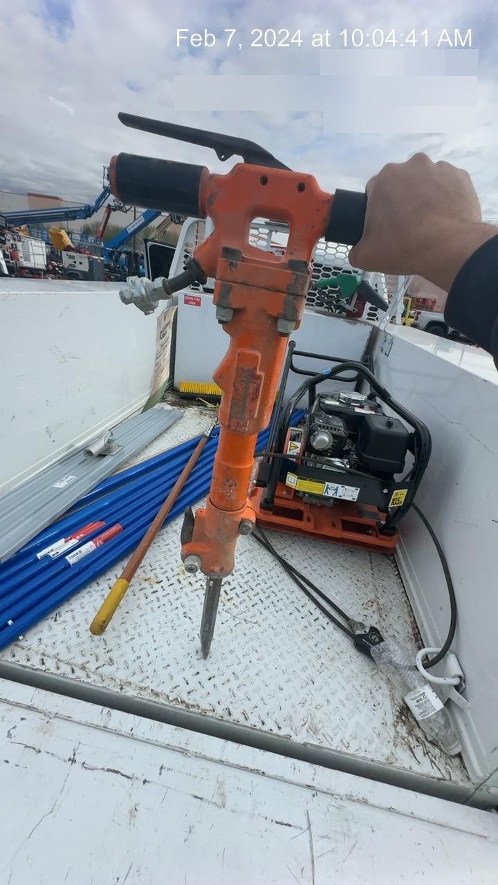 2020 MICHIGAN PNEUMATIC MP-30-1
