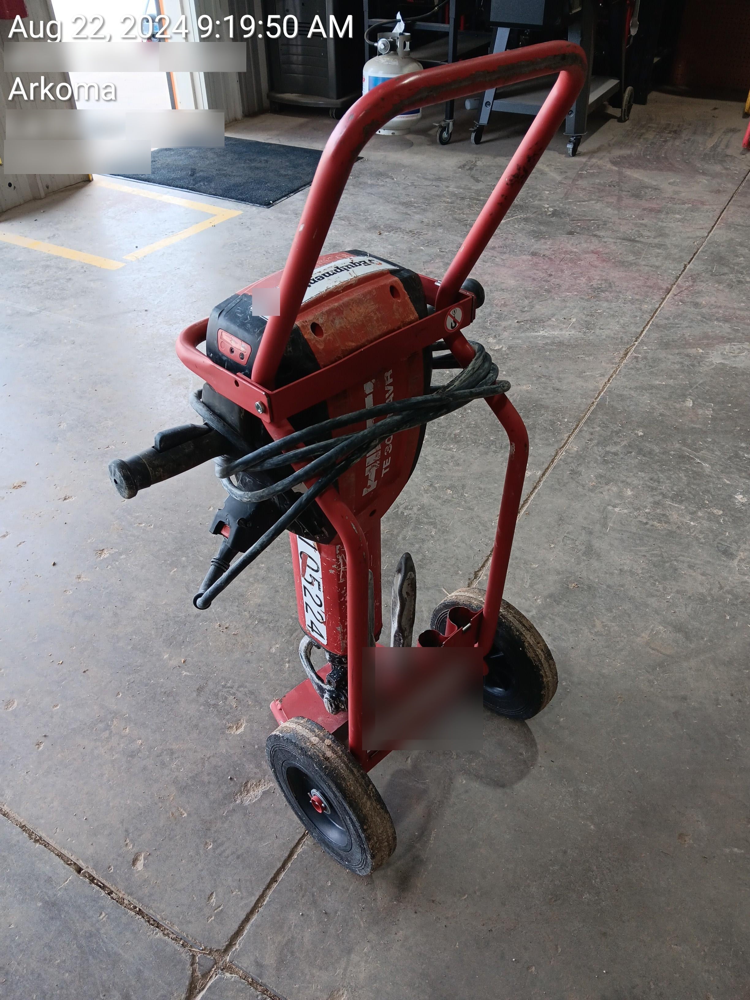2020 HILTI TE 3000-AVR