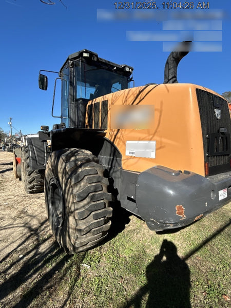 2023 CASE 821G