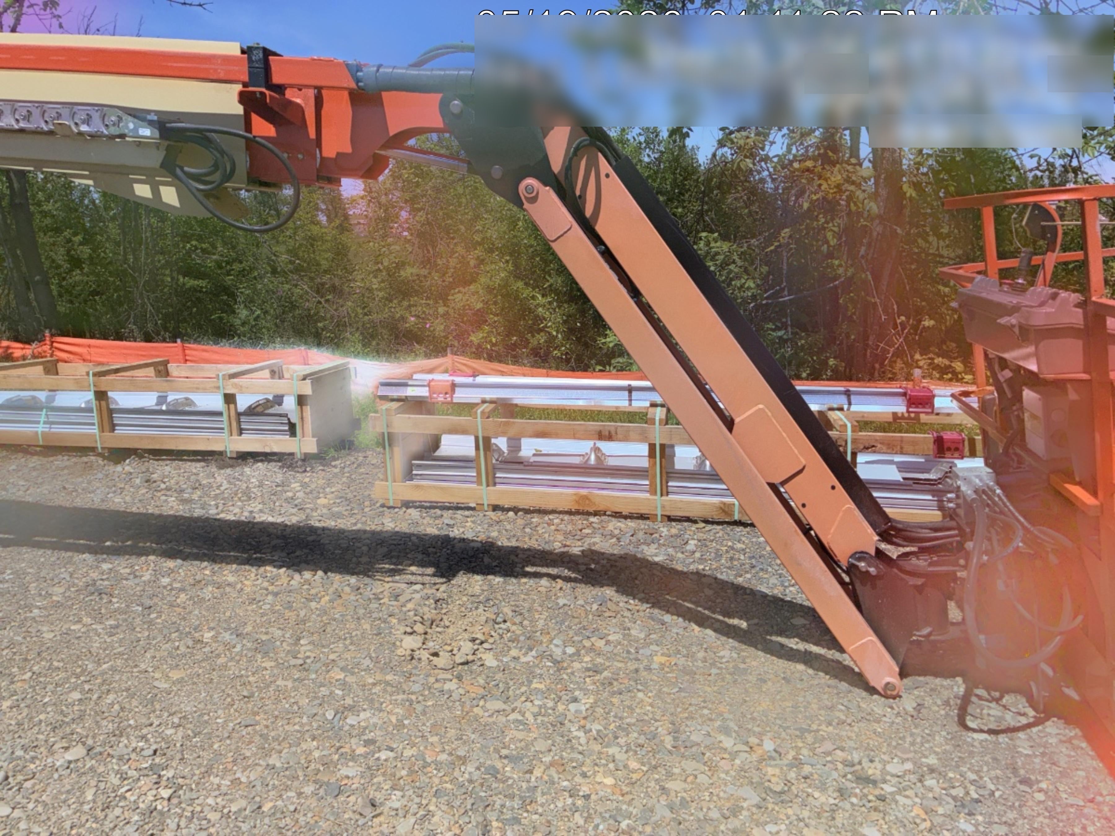 2022 JLG 660SJ