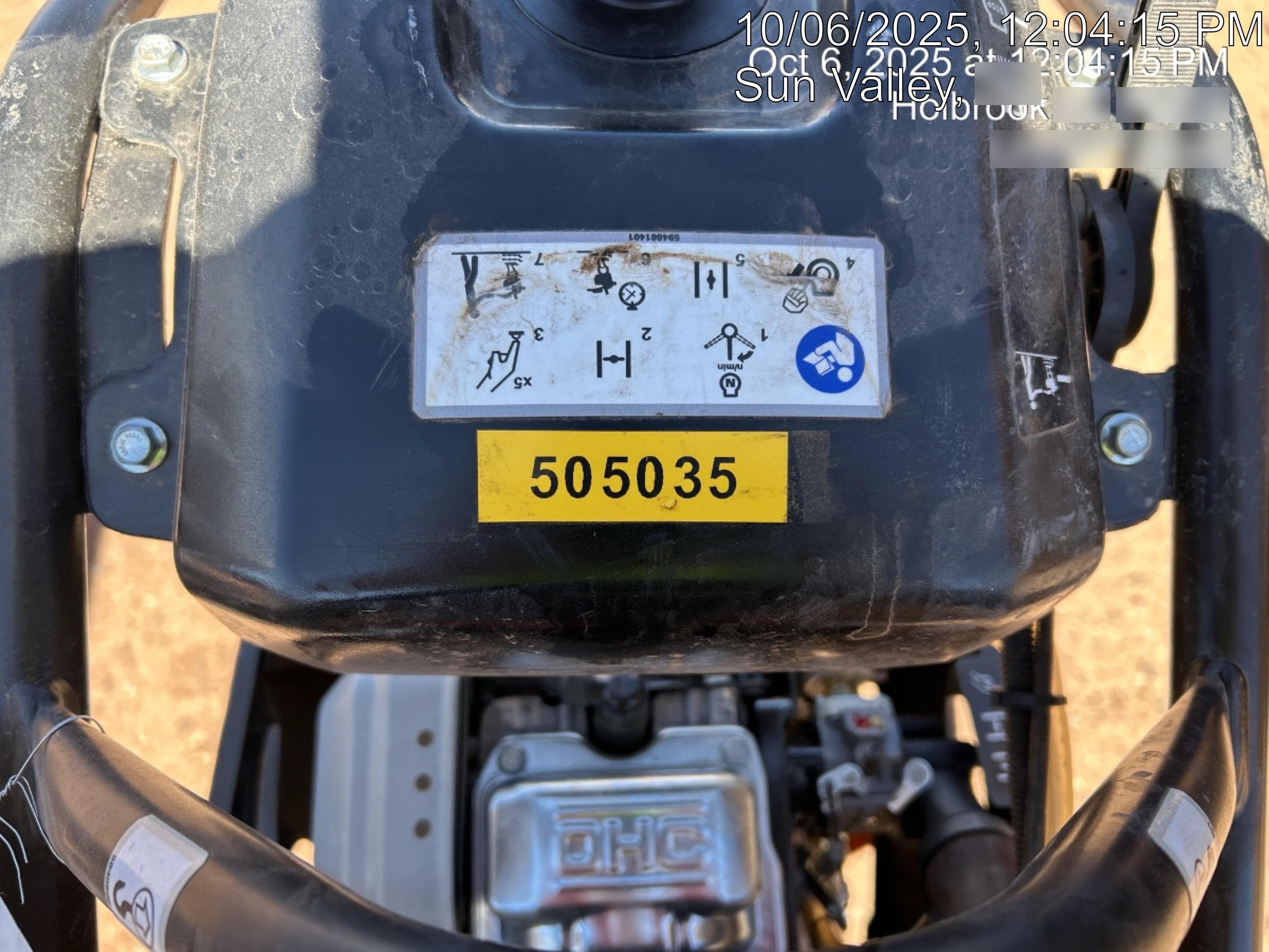 2025 HUSQVARNA LT6005