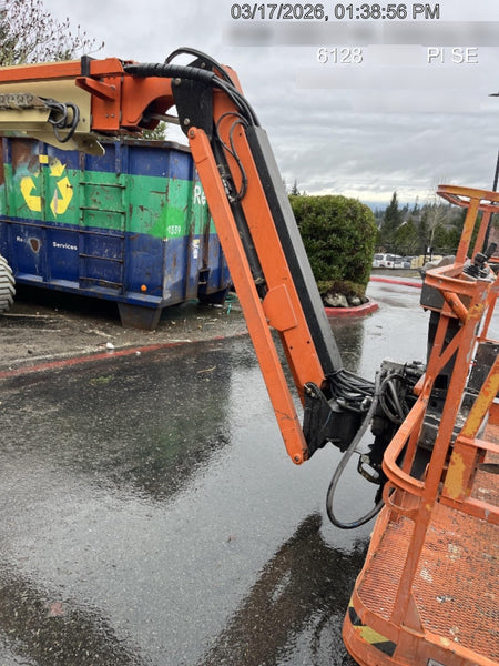 2020 JLG 660SJ
