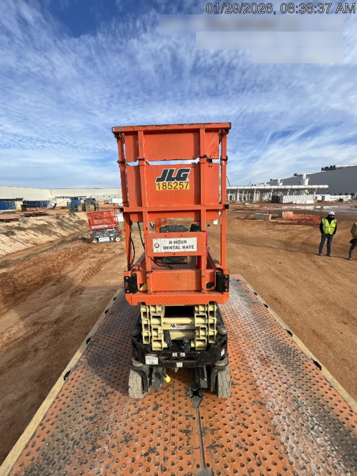 2021 JLG ES1932