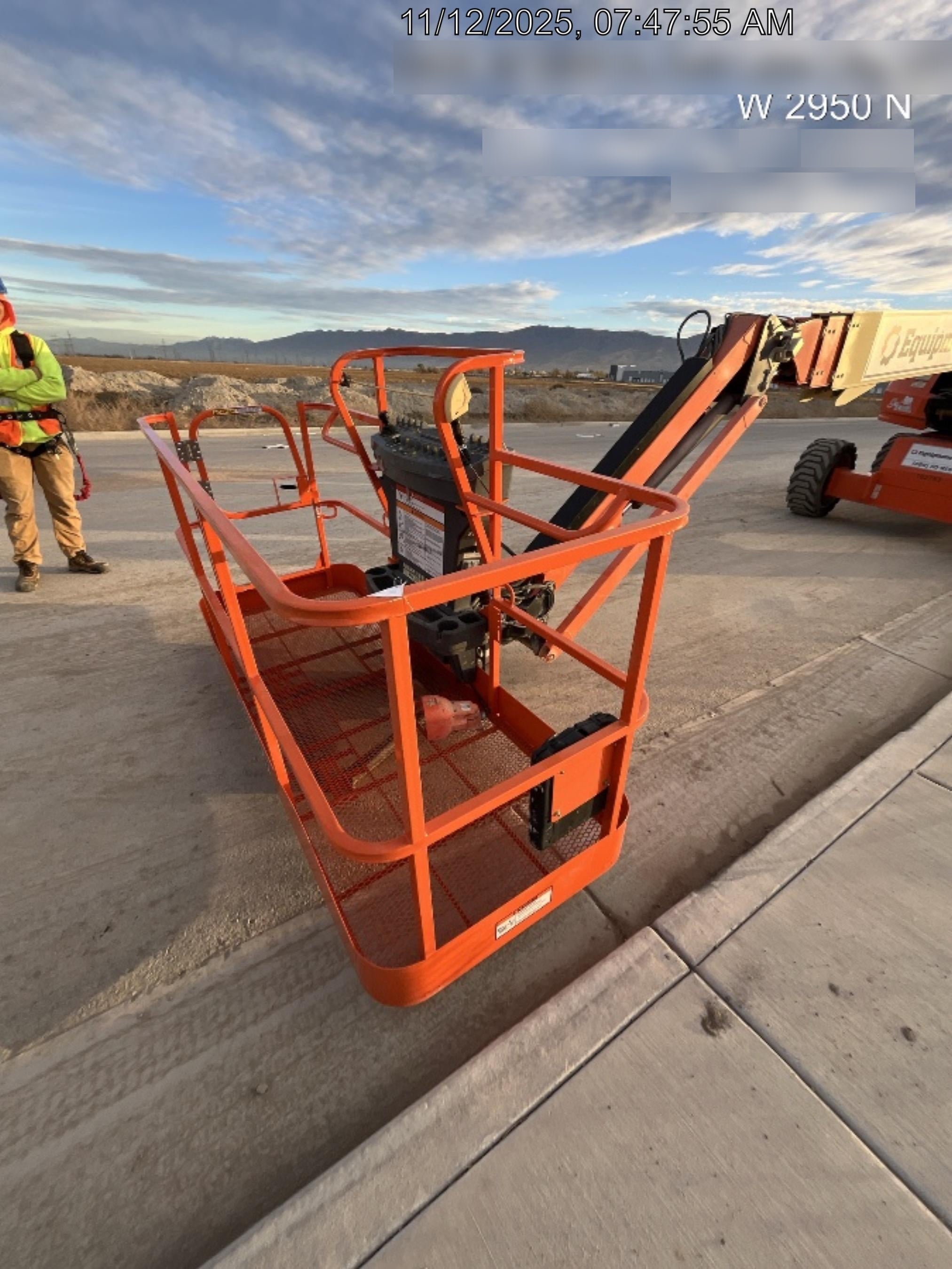 2021 JLG 660SJ