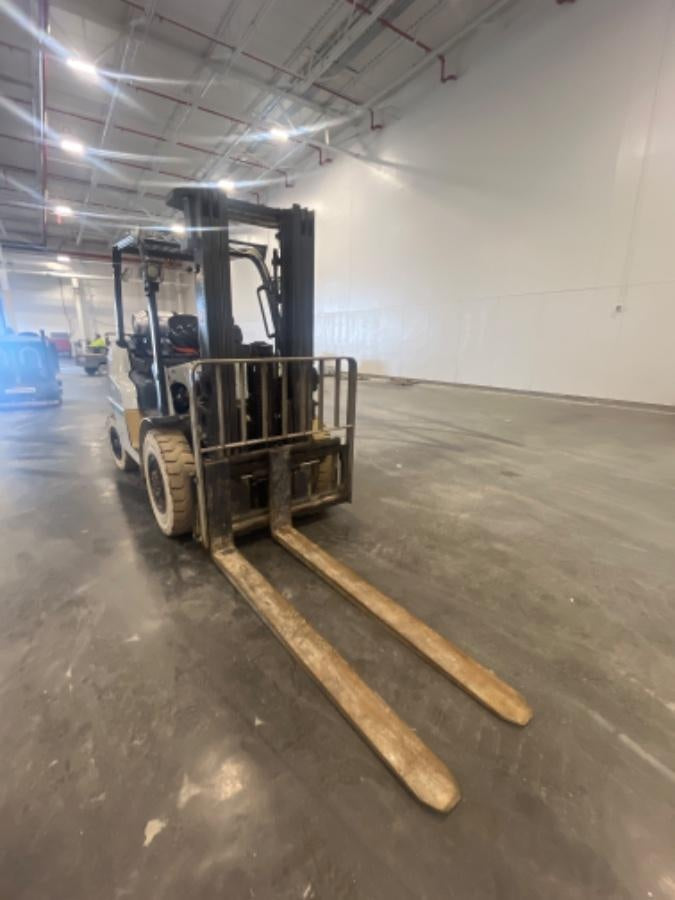 2022 UNICARRIER PF80N