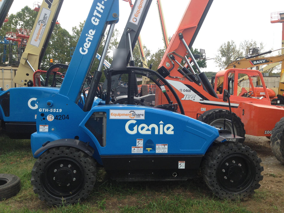 2017 GENIE GTH-5519