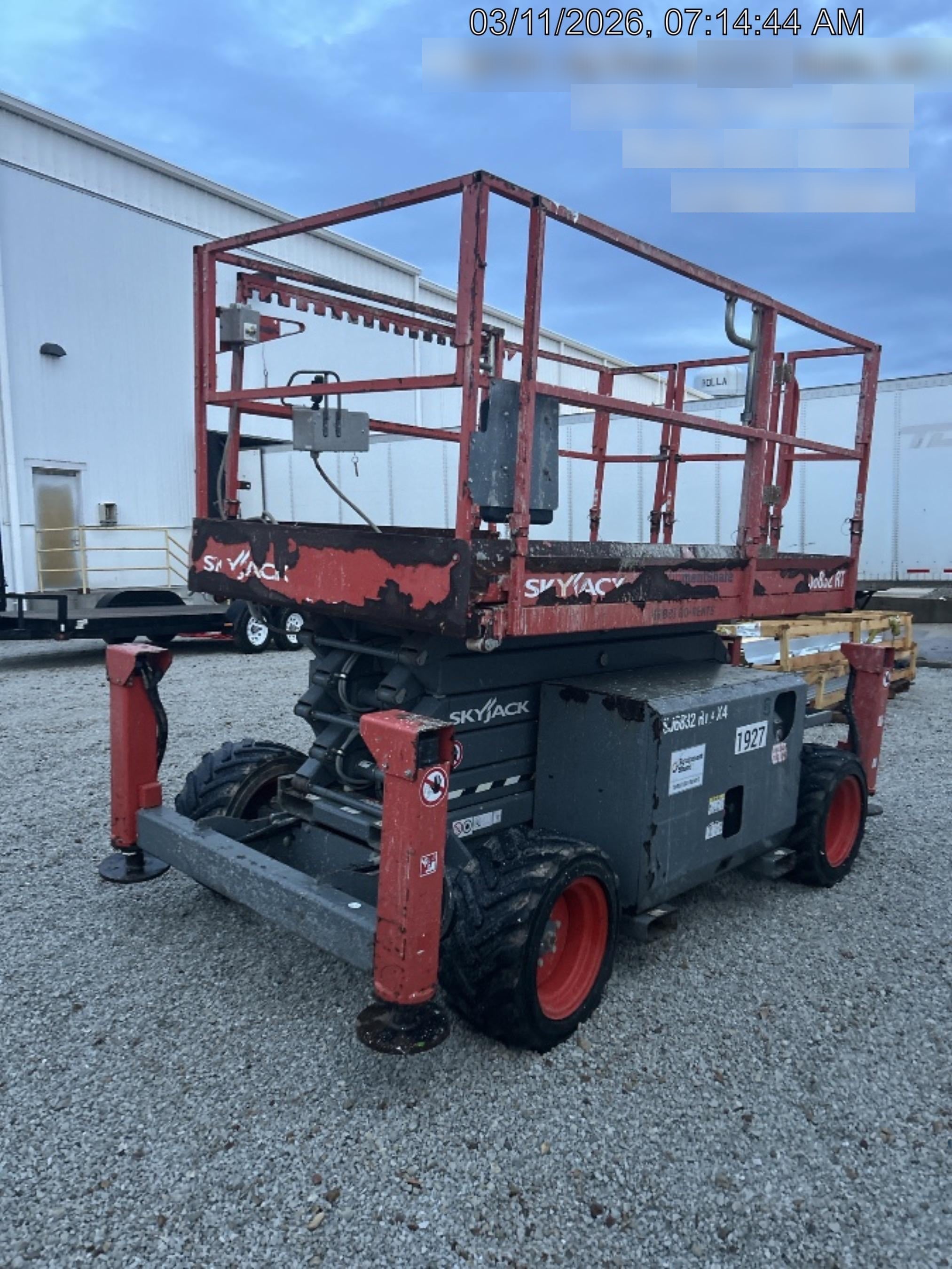 2016 SKYJACK SJ6832 RT