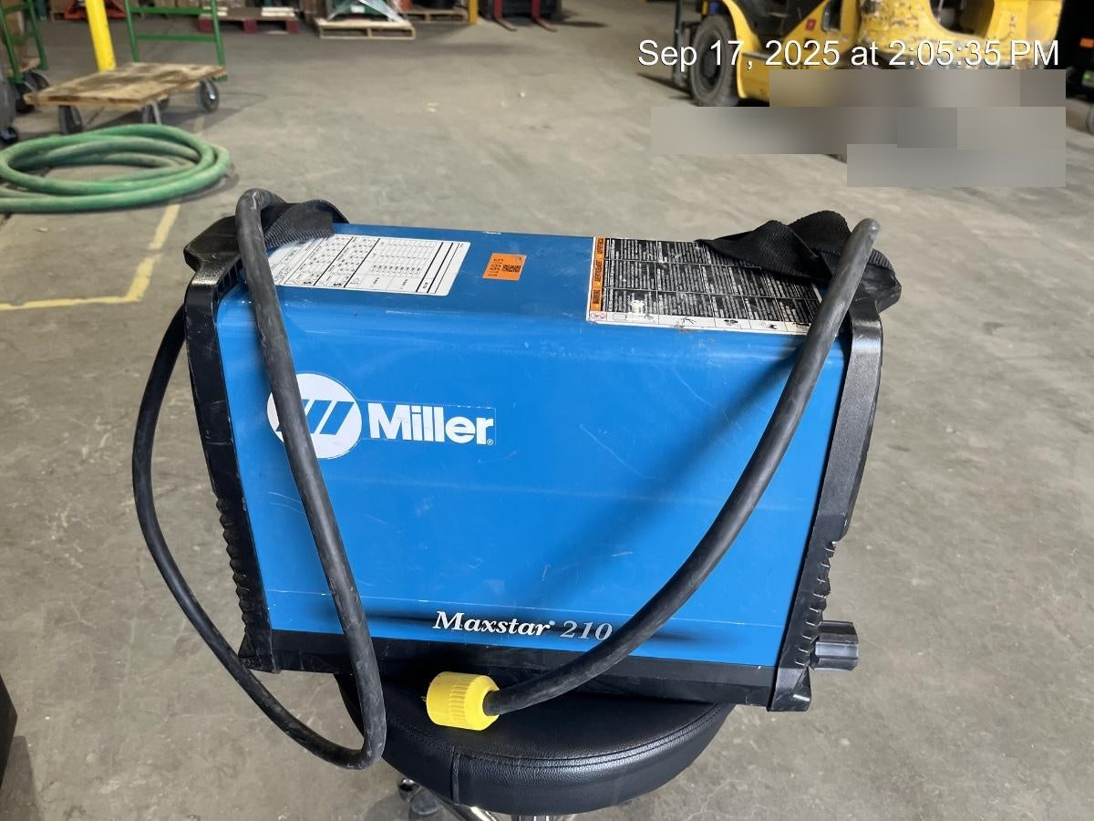 2025 MILLER ELECTRIC Maxstar 210 STR