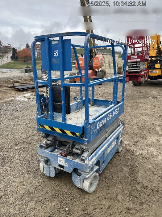 2022 GENIE GS-1432