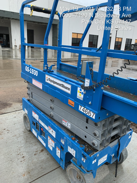 2020 Genie GS-1930 Fixed rails with chain entry gate - Pre A92.20