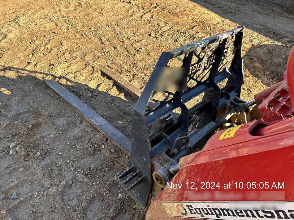 2021 PALADIN 48" Pallet Forks - Paladin