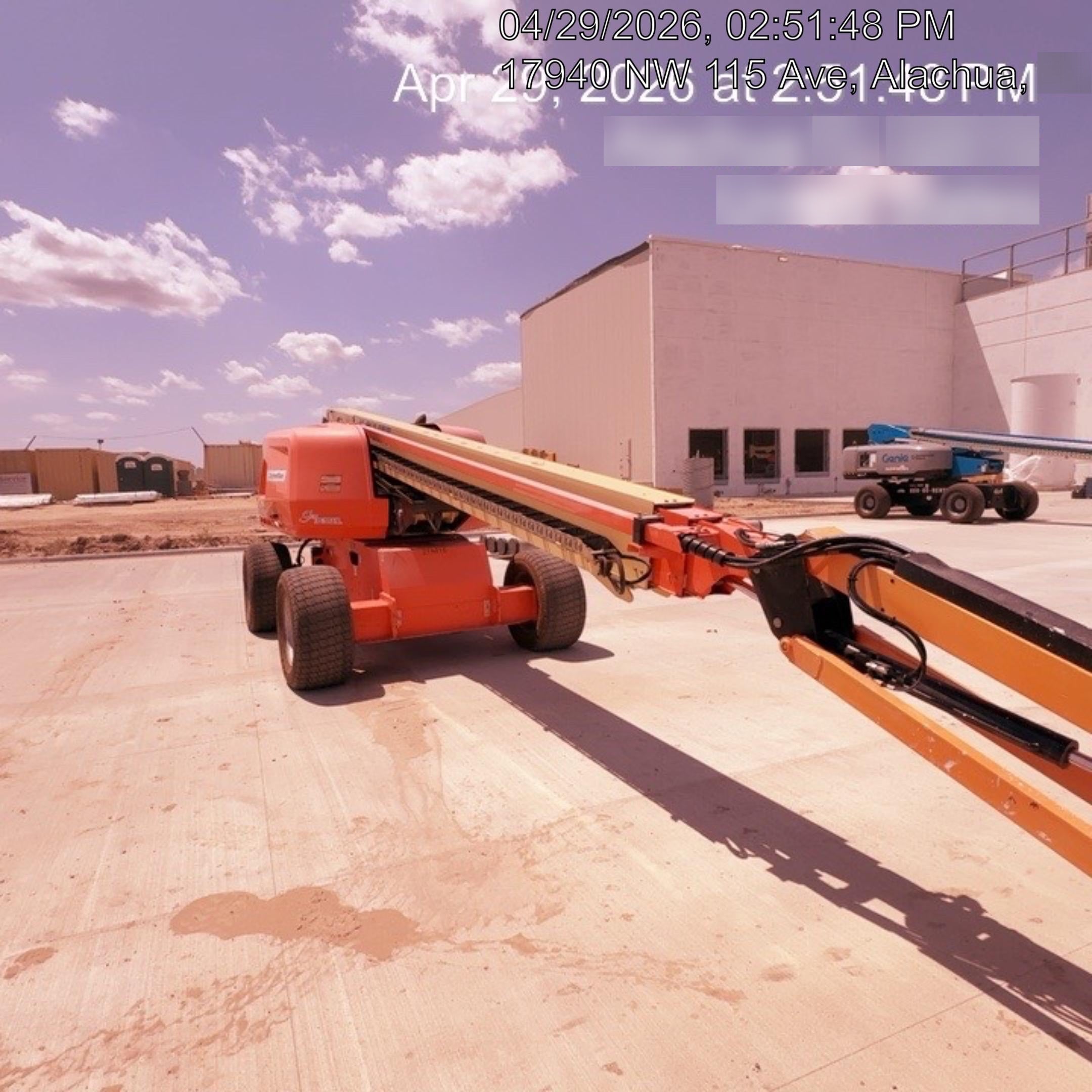2022 JLG 660SJ