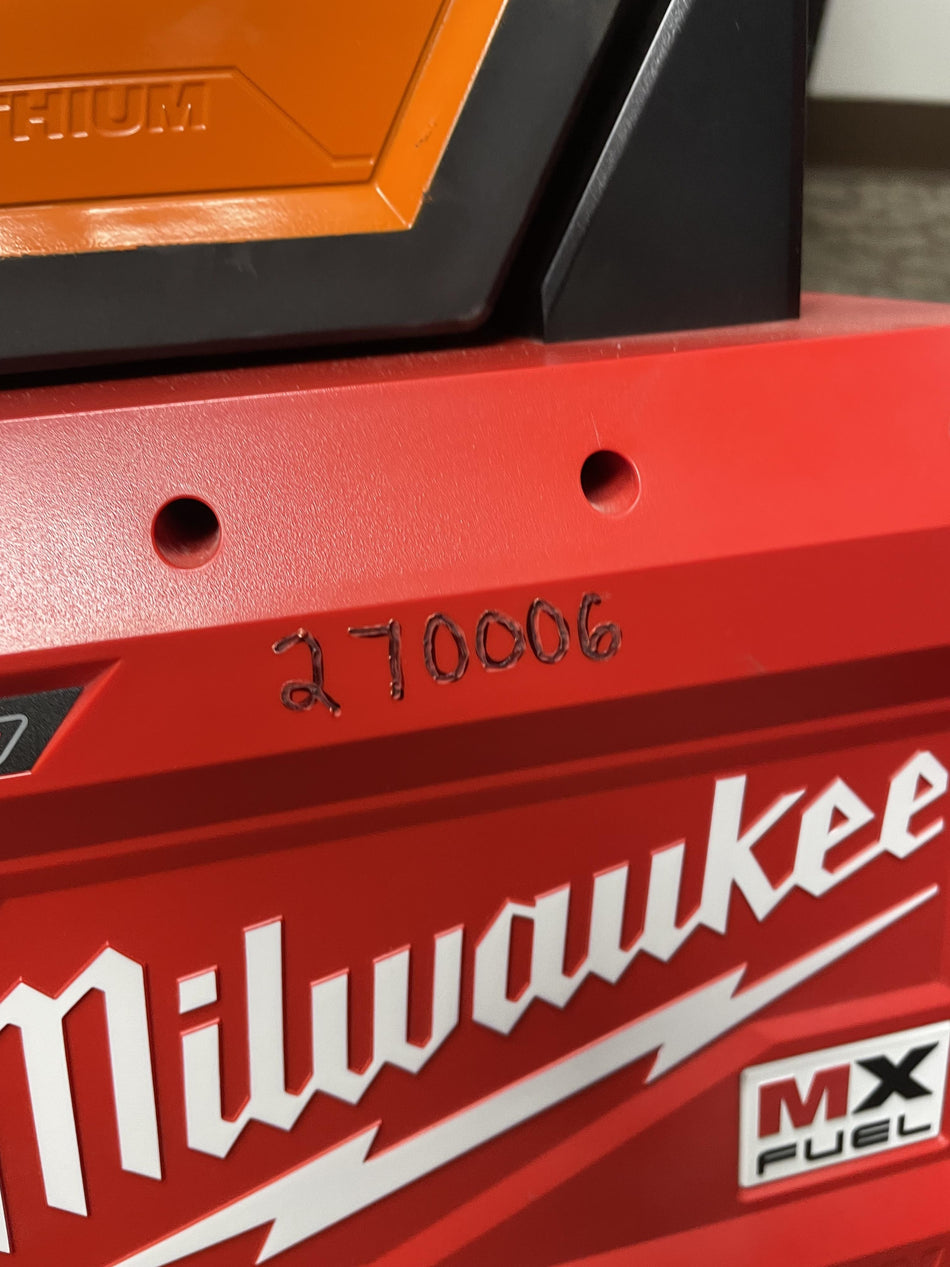 2022 MILWAUKEE MXF002-2XC
