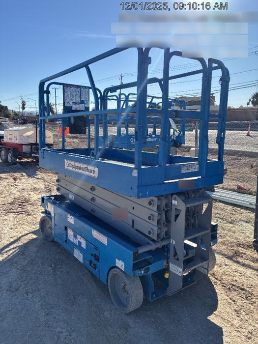 2019 Genie GS-2646 folding rails with full height swing gate