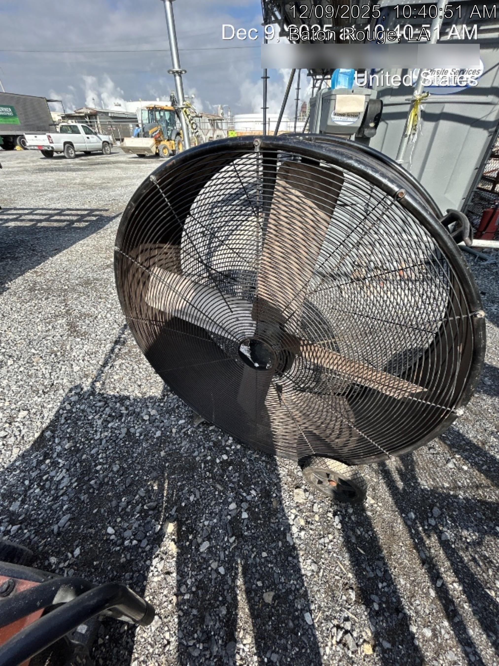 2022 COMMERCIAL ELECTRIC 42" BD Barrel Fan