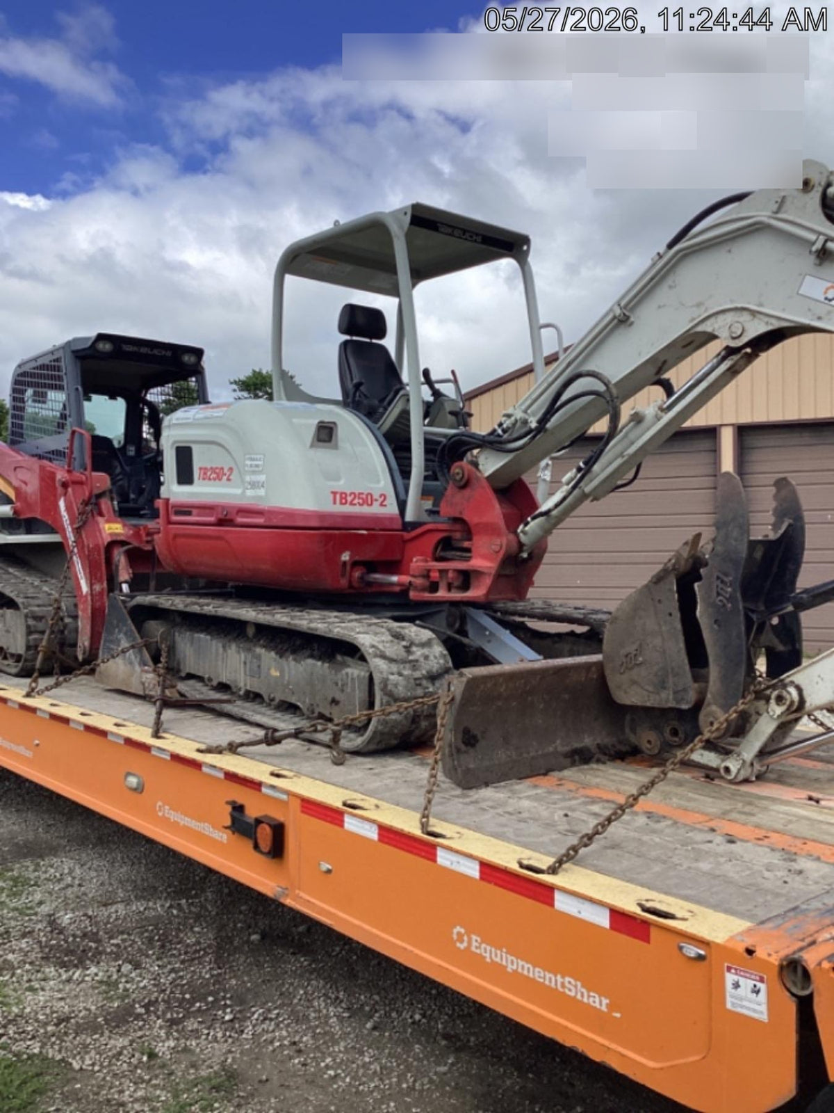 2022 TAKEUCHI TB250-2R